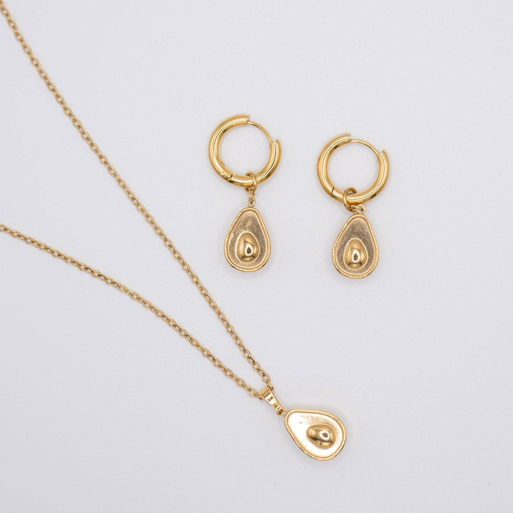 Collar Avocado.  Acero inoxidable chapado en oro de 18K