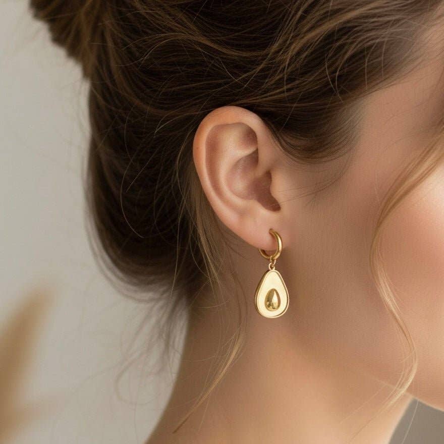 Pendientes Avocado. Acero inoxidable bañado en oro de 18K