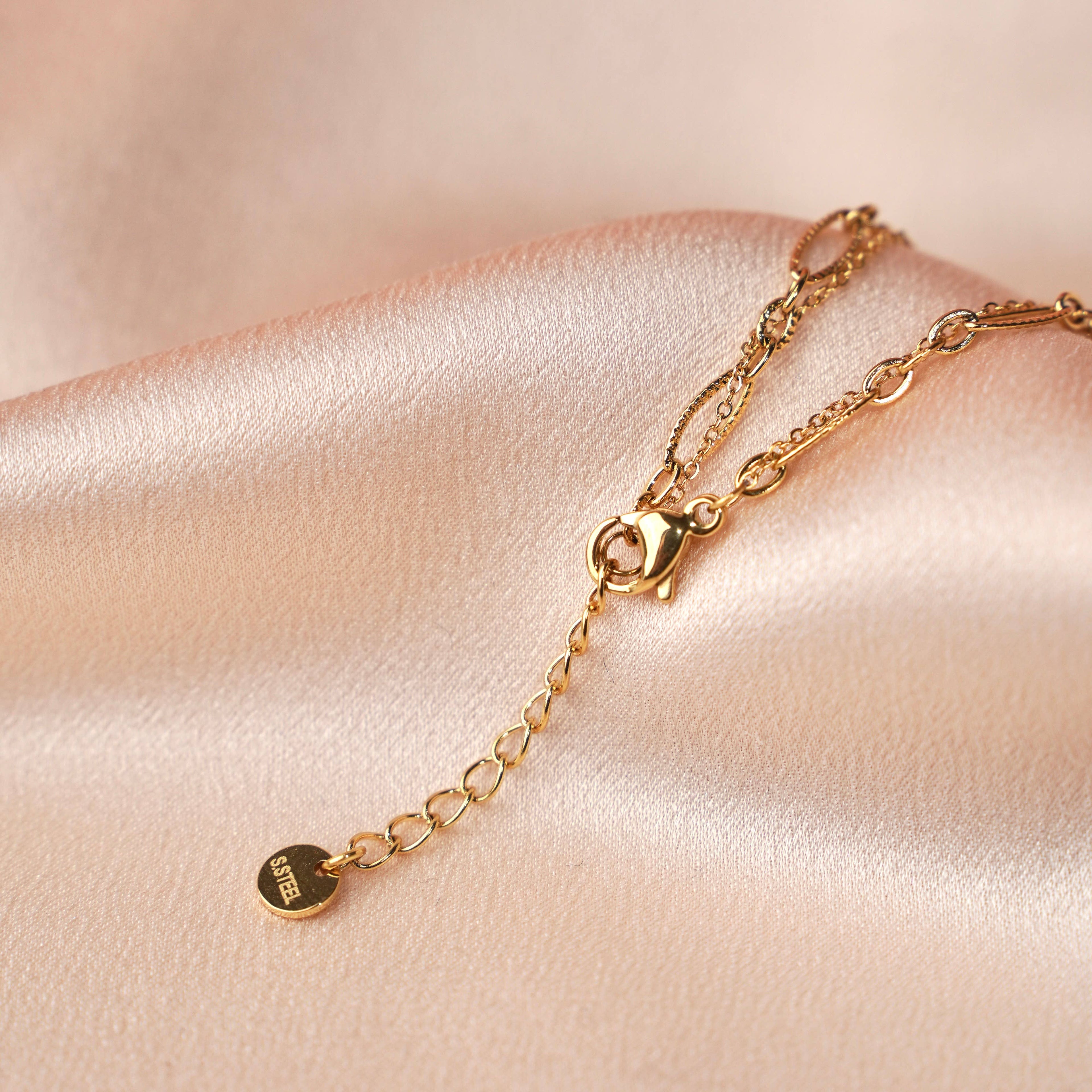 Pulsera Cielo. Acero inoxidable con amazonita