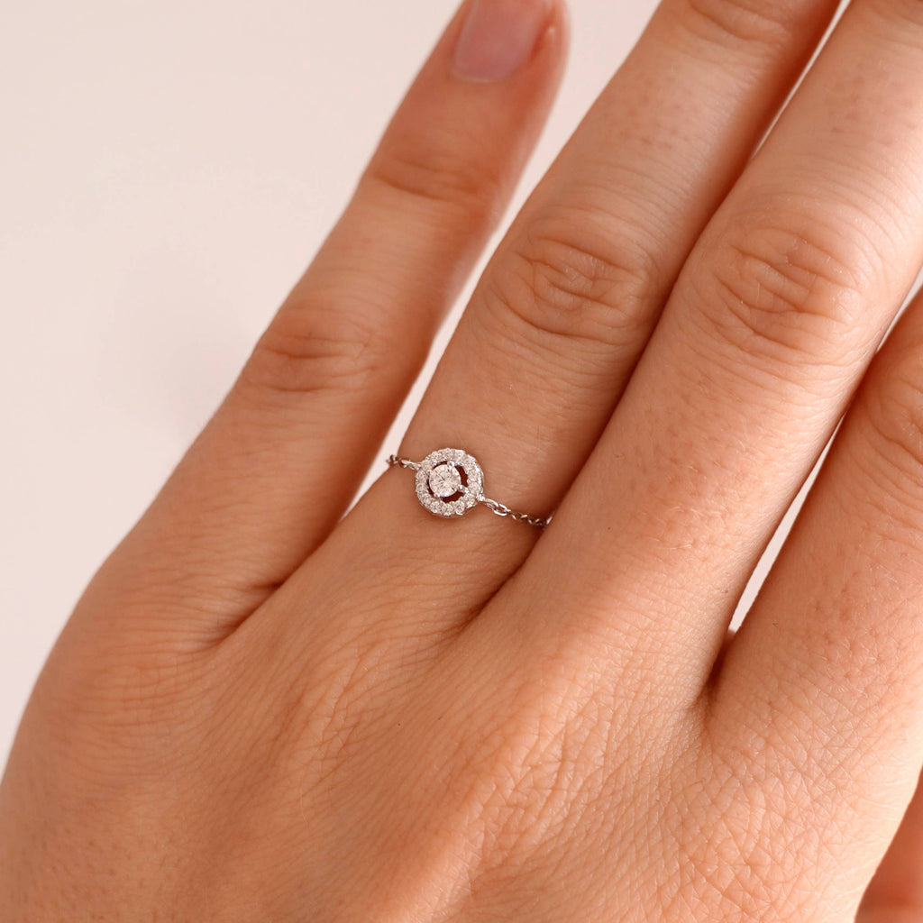 Anillo Círculo. Plata 925 y circonio.