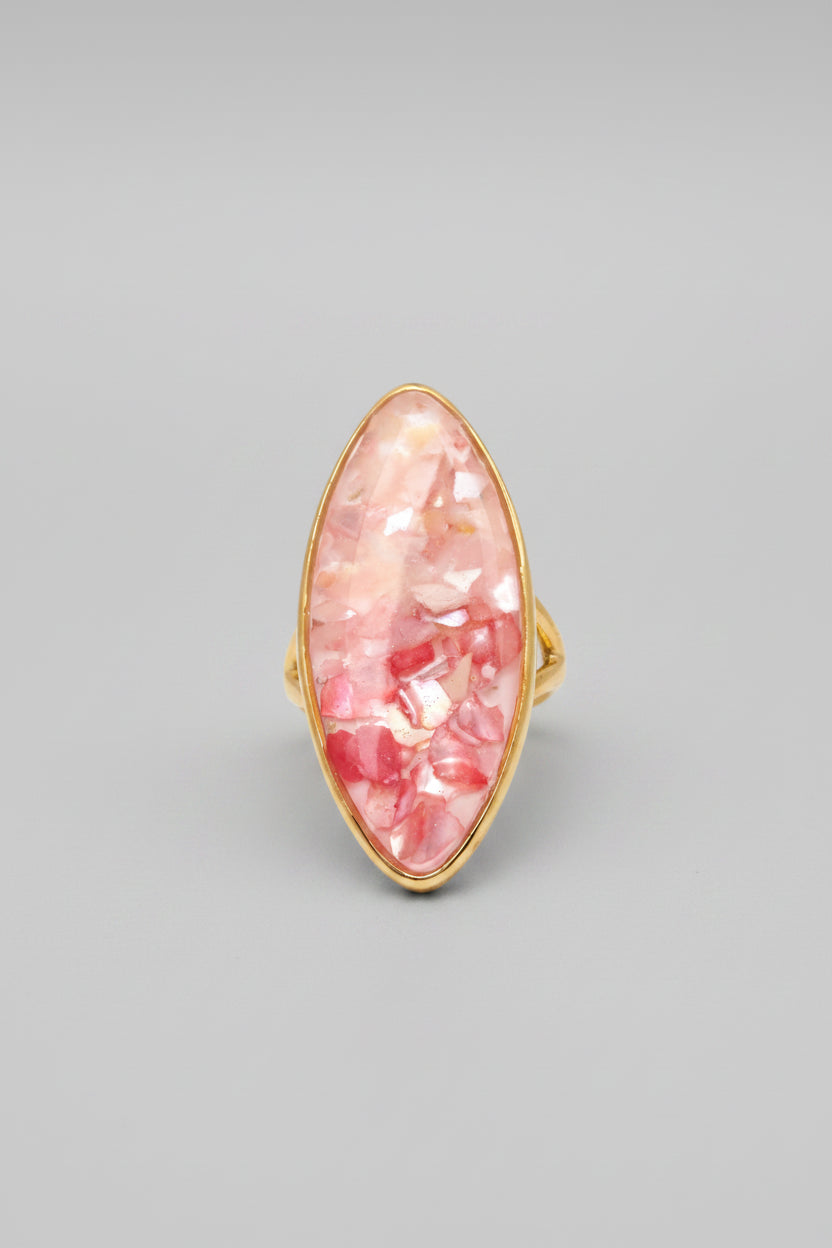 Anillo Cristal. Acero inoxidable chapado en oro 14K y esmalte
