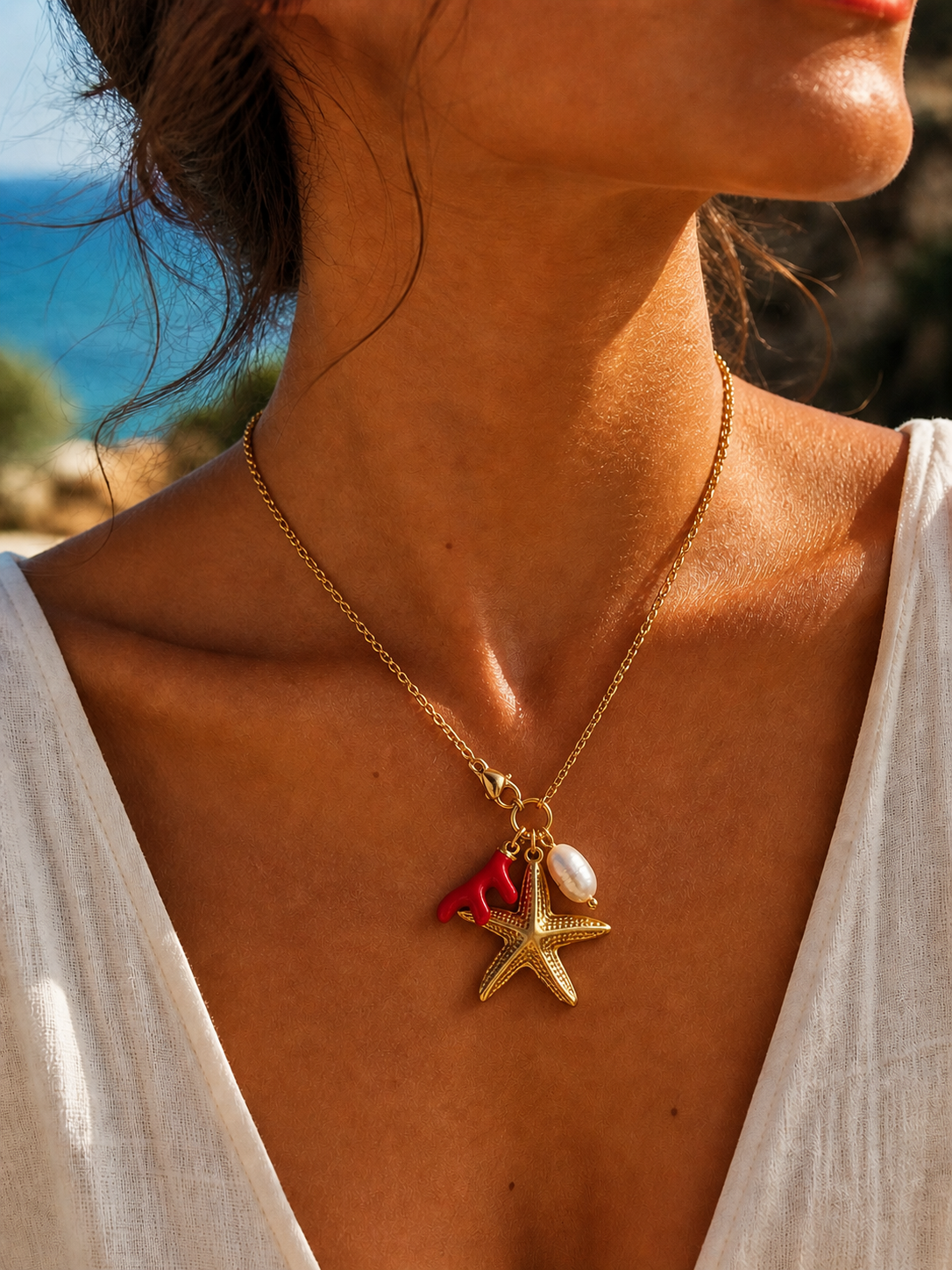 Collar Coral. Acero bañado en oro de 18K y perla natural